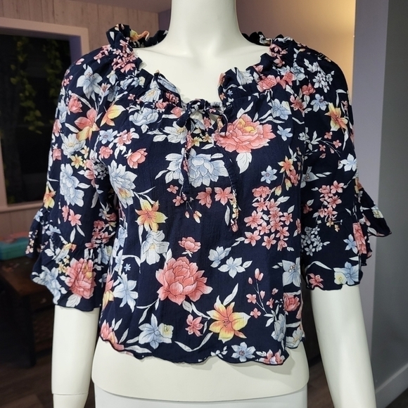 DATURA - Open shoulder floral print vintage style. - Picture 1 of 8